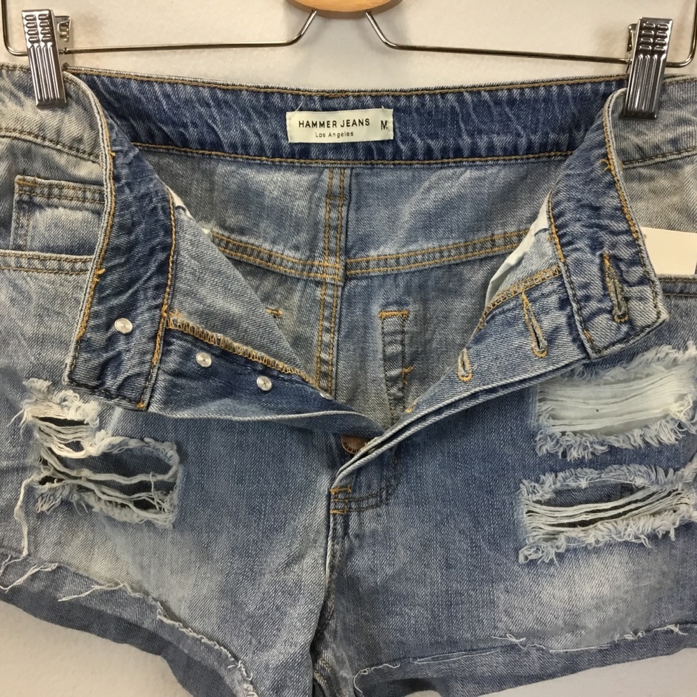 Hammer Jeans Los Angeles Distressed High Waisted Cut Off Jean Shorts - Picture 5 of 10